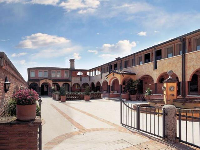 Hotel Il Chiostro 3*