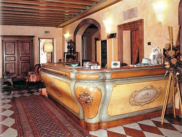 Il Chiostro 3*