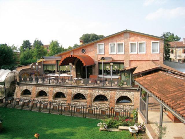 Il Chiostro 3* Oppeano